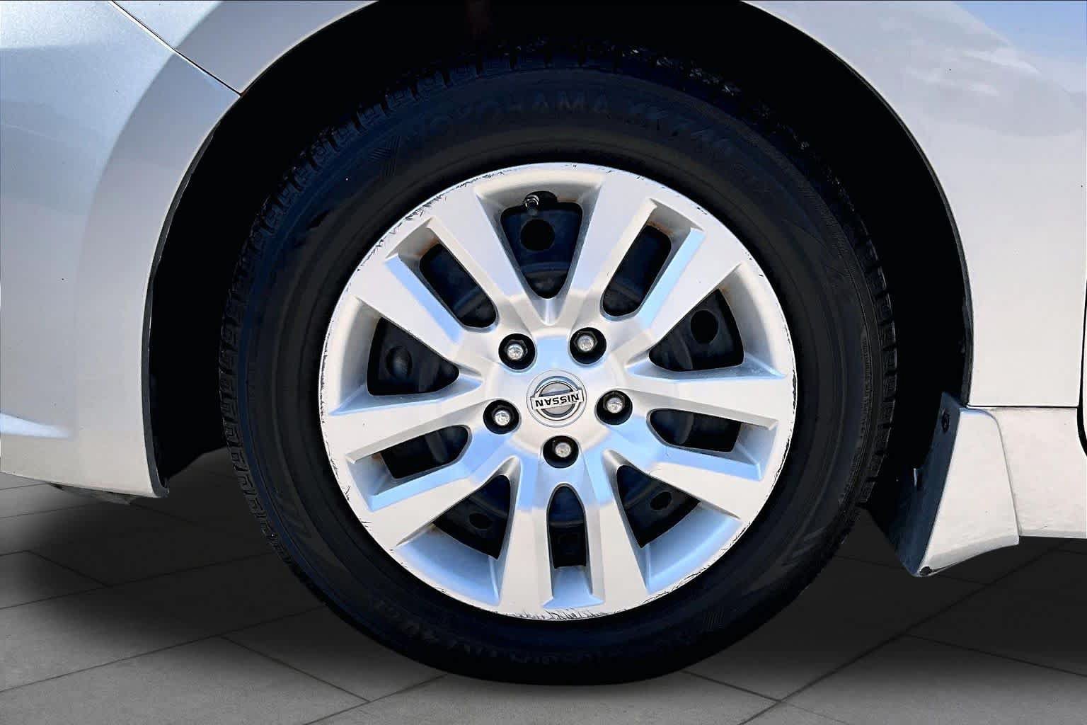 Used 2018 Nissan Altima 2.5 S w/ S Convenience Package FWD image 13