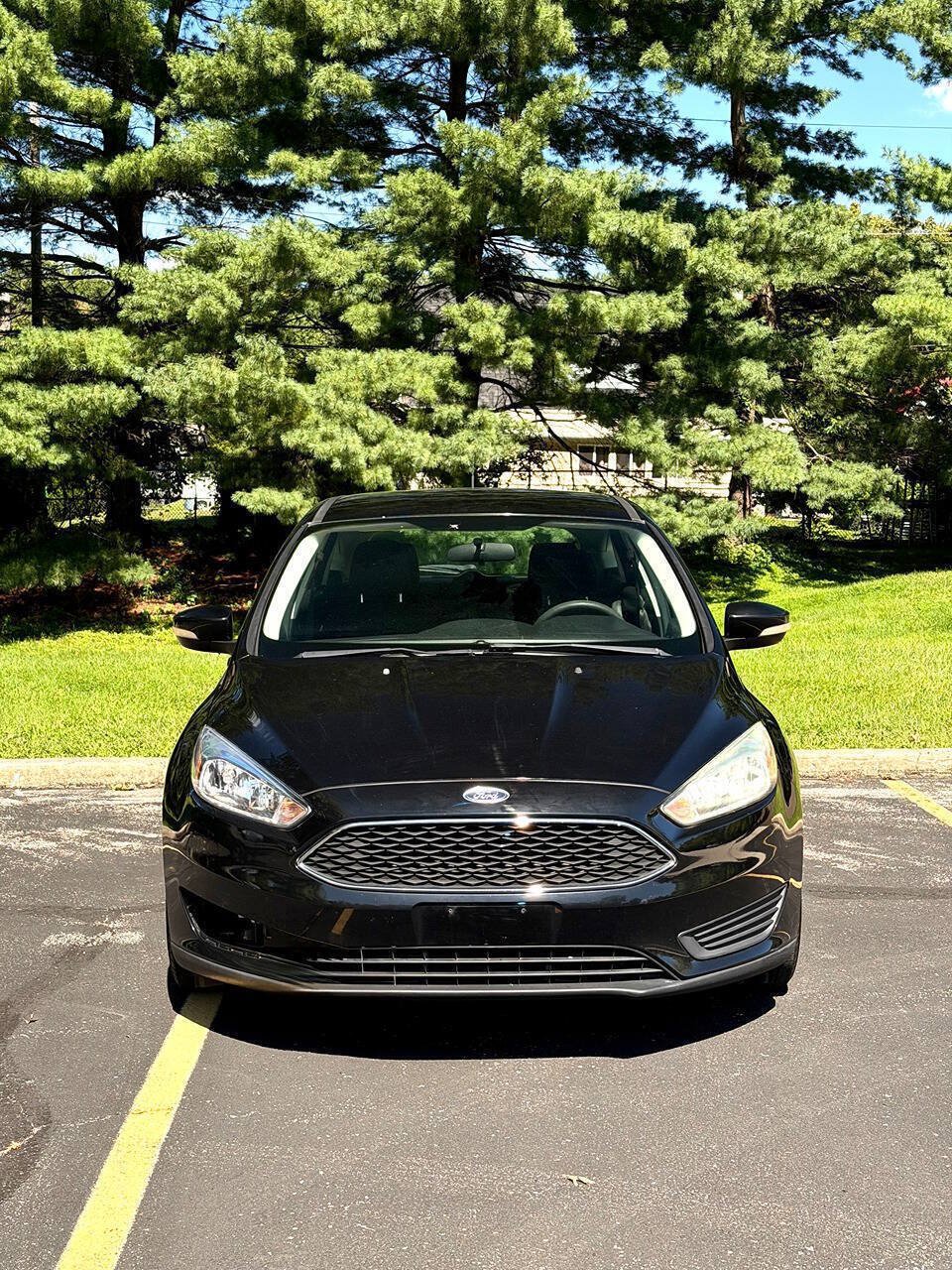 Used 2017 Ford Focus SE FWD image 8