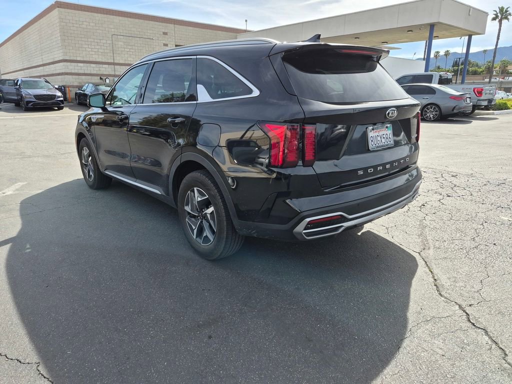 Used 2021 Kia Sorento EX image 5