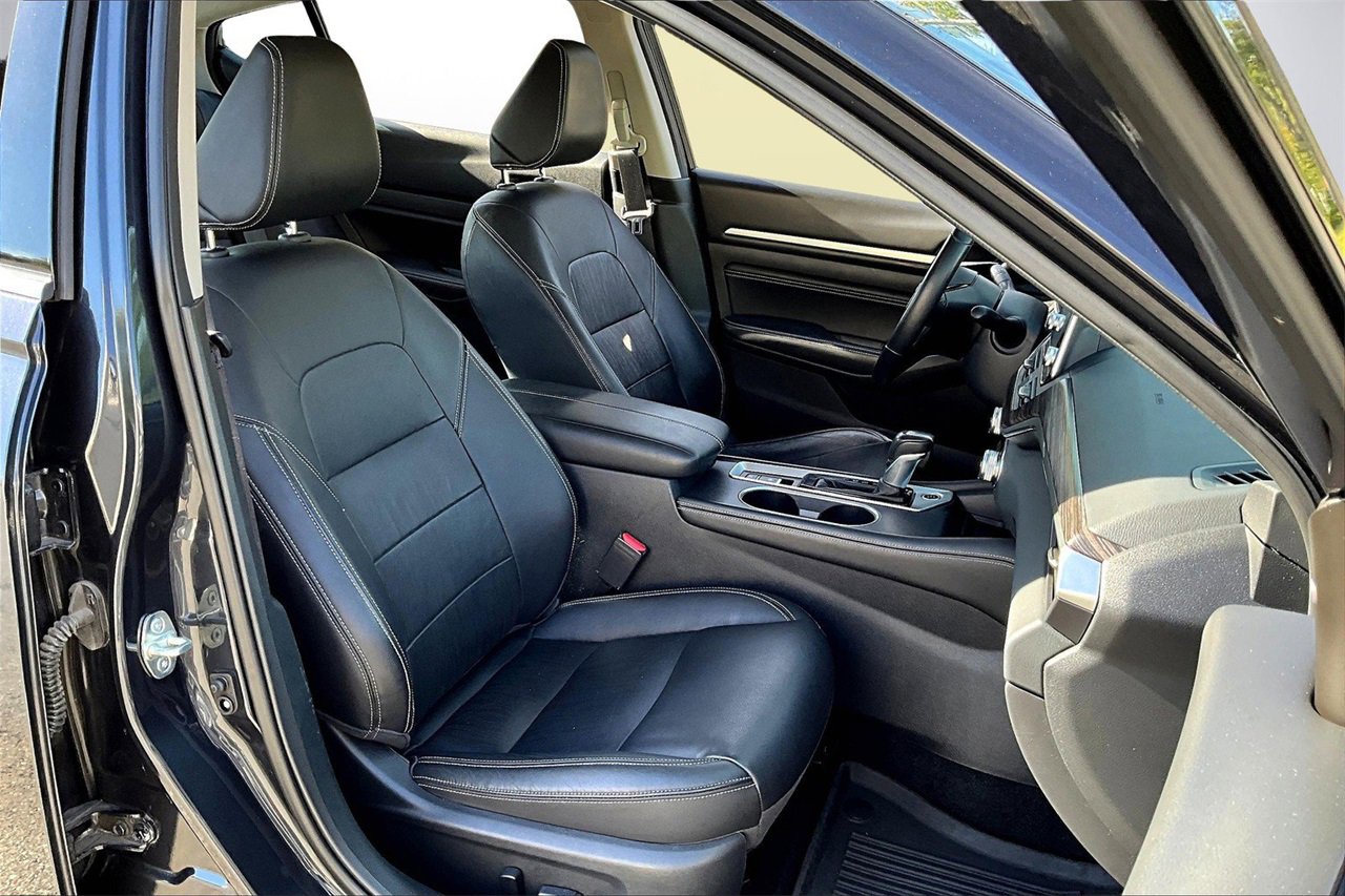 Used 2019 Nissan Altima 2.5 Platinum image 23