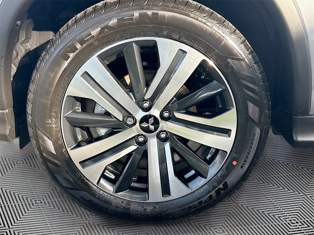 New 2026 Mitsubishi Outlander Sport SE image 31