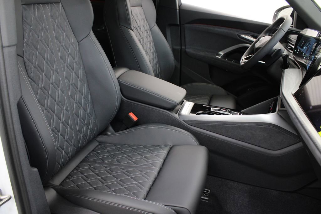 New 2026 Audi SQ5 Premium Plus image 24