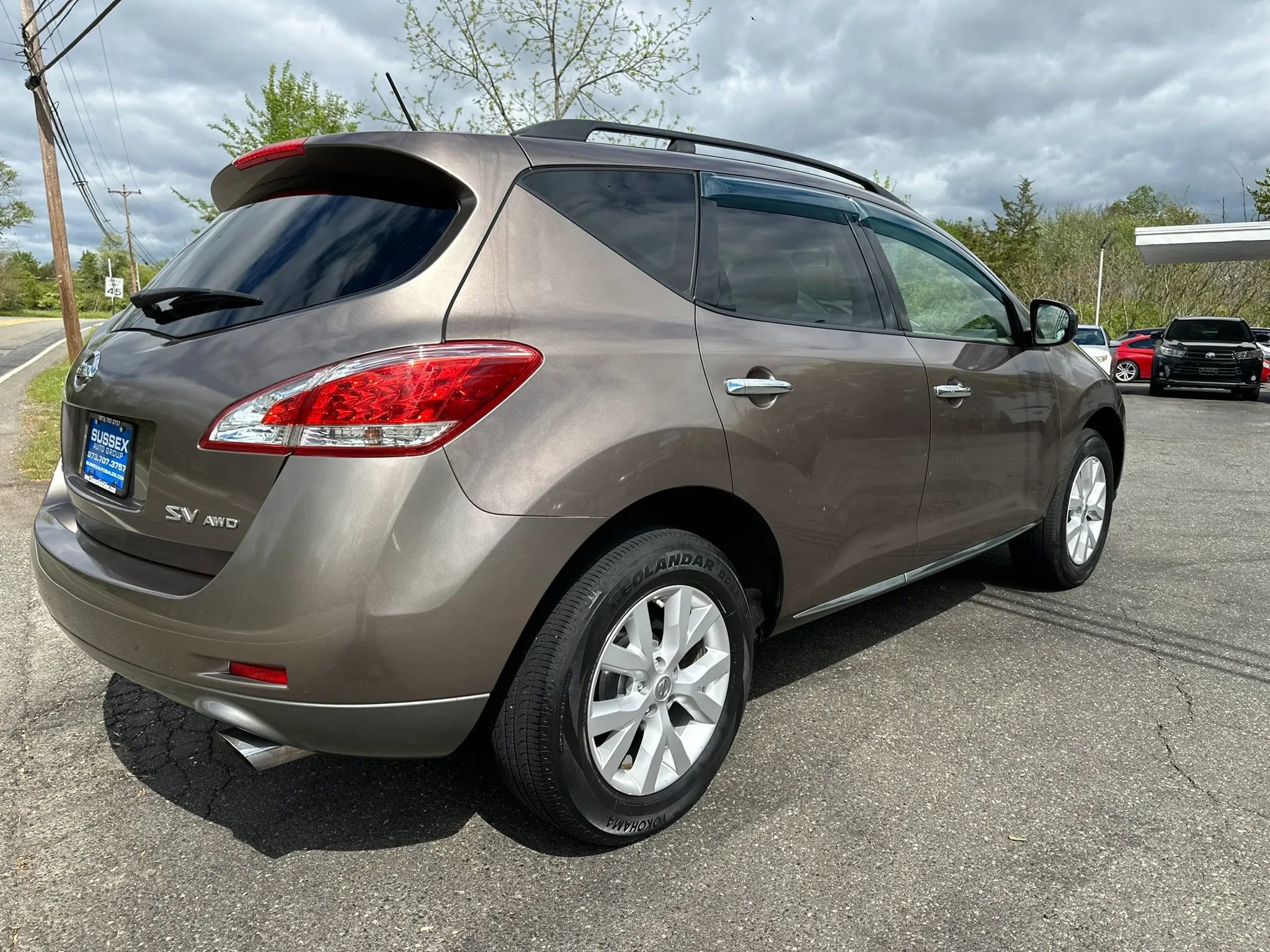 Used 2011 Nissan Murano SV AWD/4WD image 4