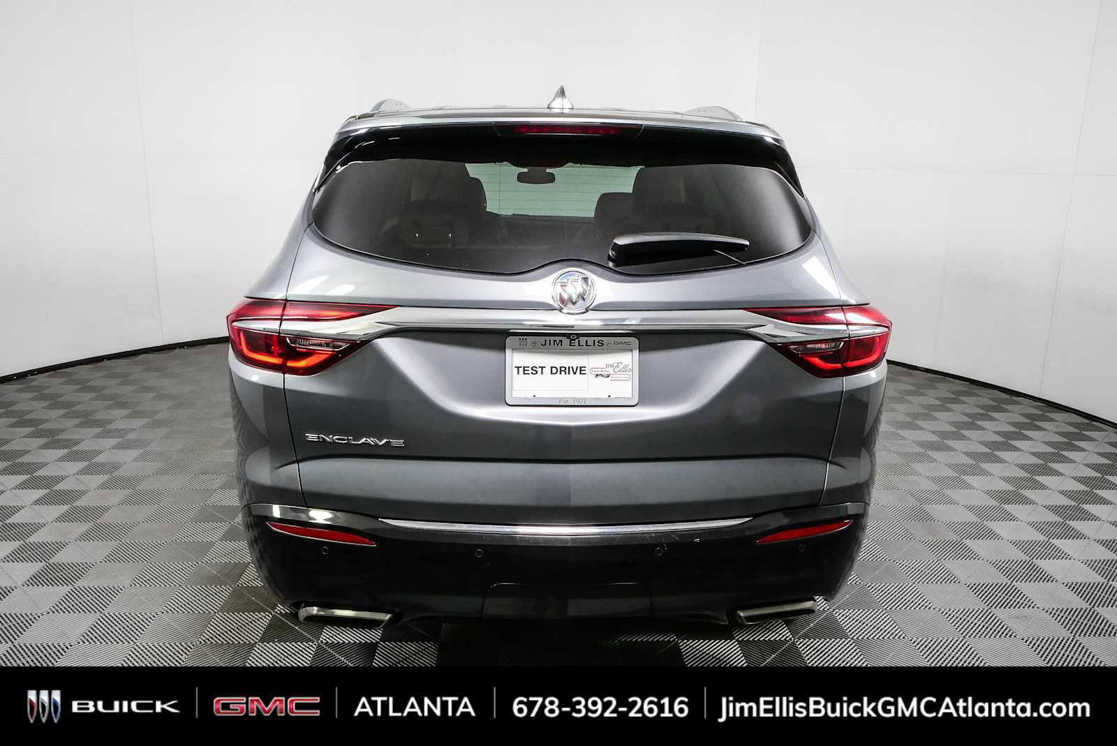 Used 2020 Buick Enclave Premium w/ Sun and Sites Package FWD image 28