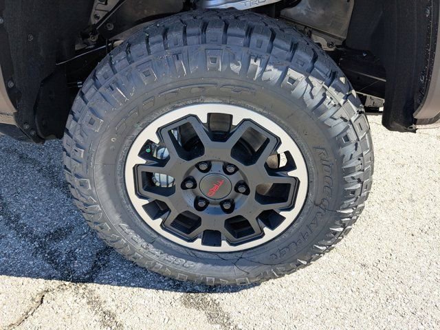 New 2026 Toyota Tacoma TRD Off-Road image 11