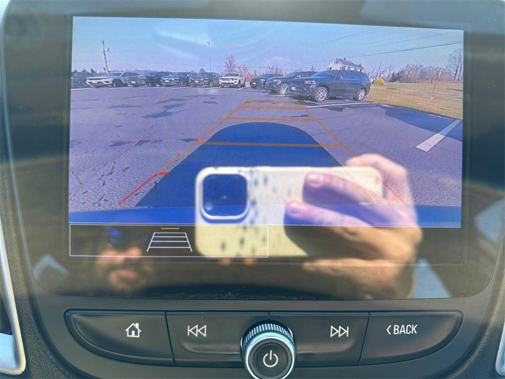 Used 2024 Chevrolet Malibu LT image 13