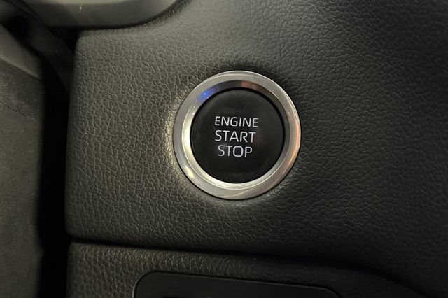 Used 2023 Toyota Tundra Limited AWD/4WD image 25