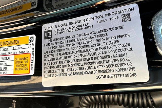 New 2026 GMC Sierra 2500 SLT w/ SLT Convenience Package image 13