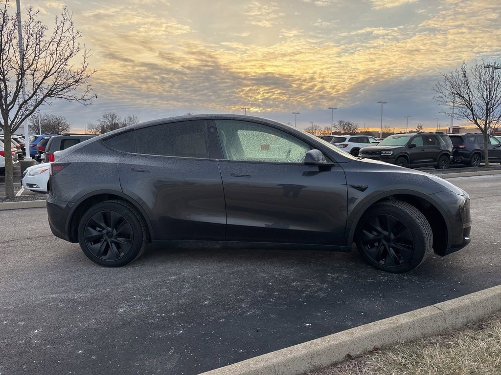 Used 2024 Tesla Model Y Long Range image 12