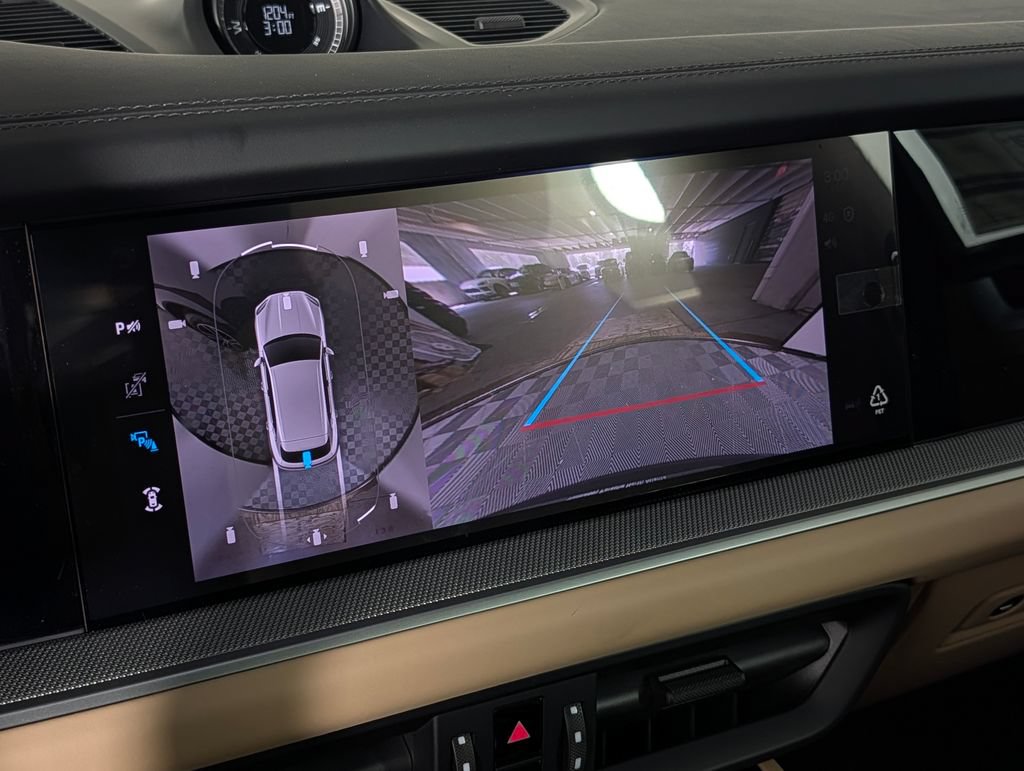 New 2026 Porsche Cayenne AWD/4WD image 32