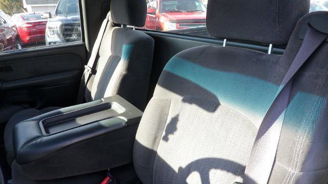 Used 2002 Chevrolet Silverado 1500 LS w/ Heavy Duty Suspension Pkg image 17