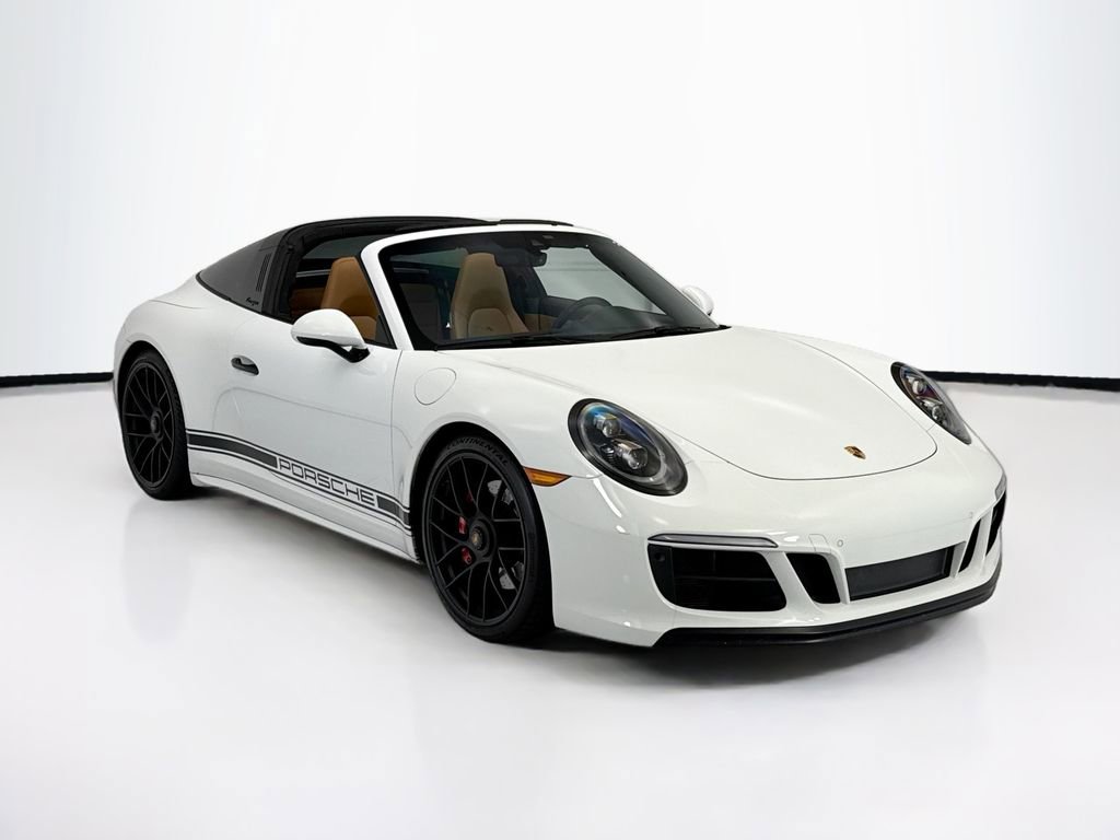 Used 2019 Porsche 911 Targa 4 GTS AWD/4WD image 3
