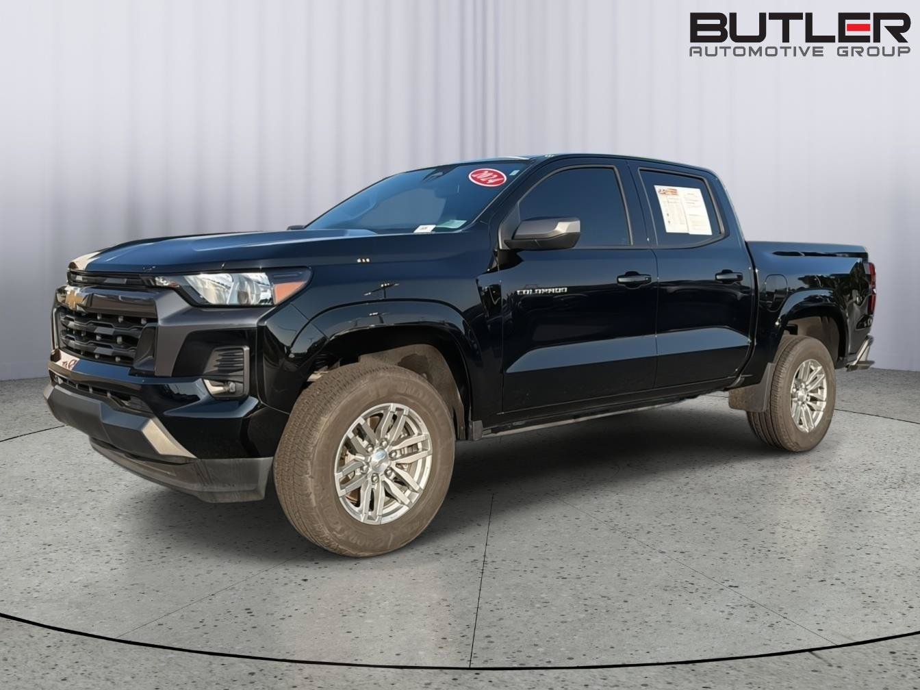 Used 2024 Chevrolet Colorado LT w/ LT Convenience Package RWD image 2