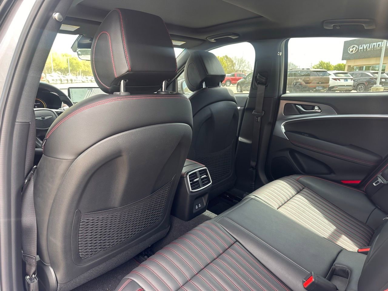 Used 2026 Genesis G70 3.3T Sport Prestige image 14