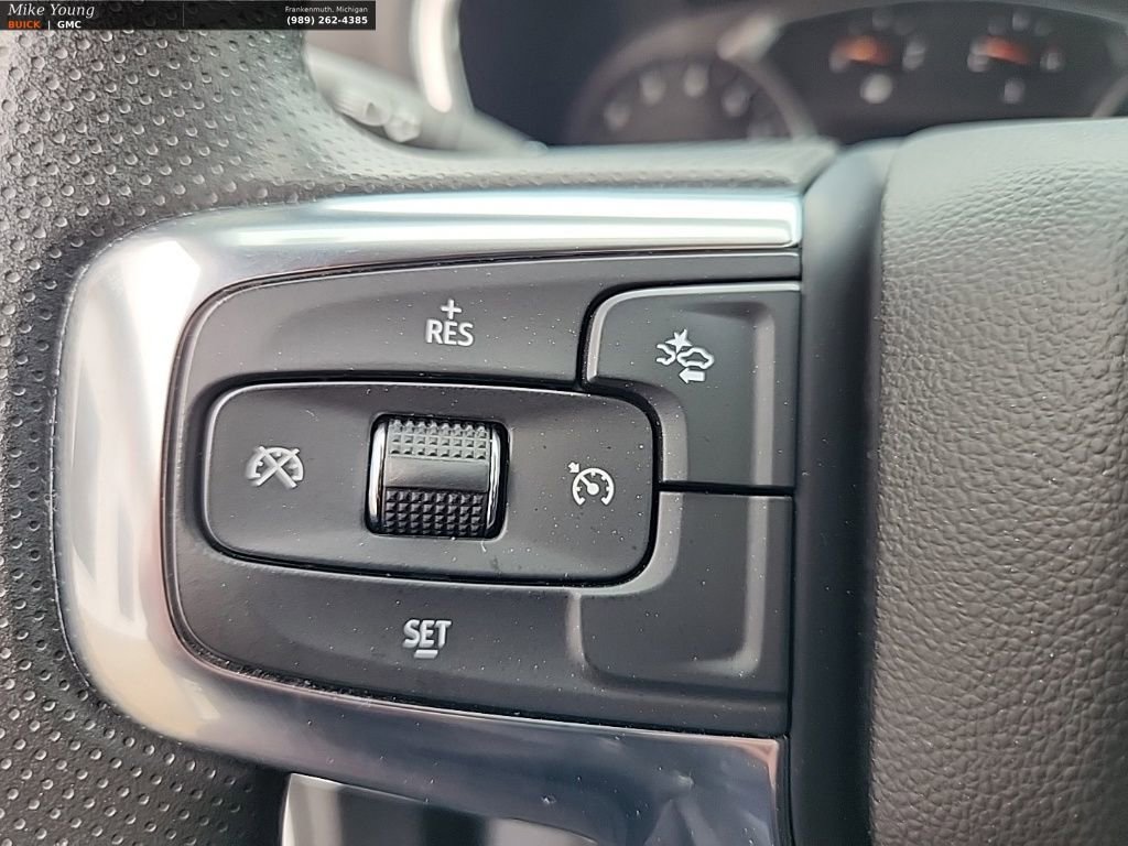 Used 2023 Chevrolet Blazer LT w/ Convenience Package image 17