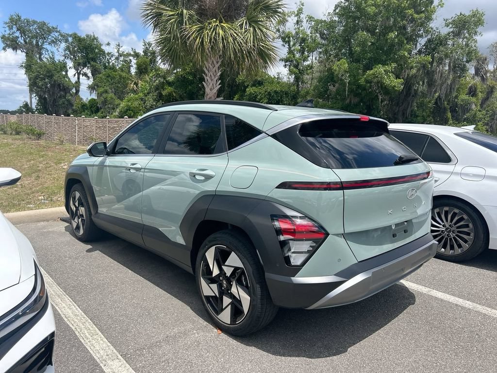 Certified 2024 Hyundai Kona Limited FWD image 3