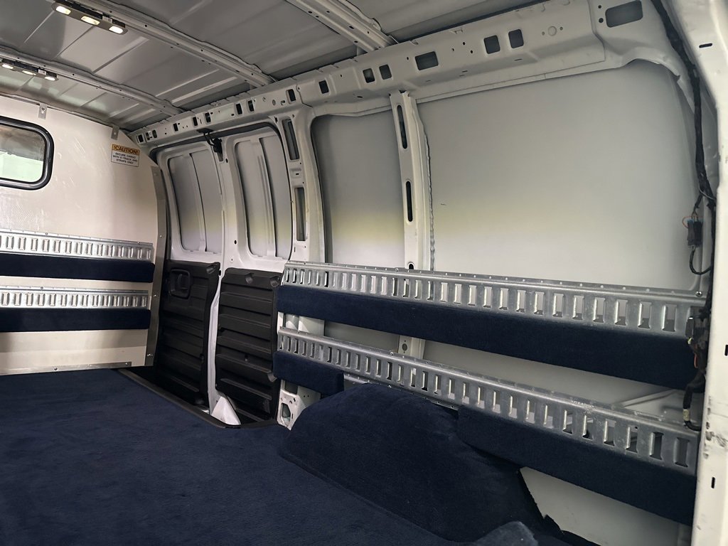 Used 2020 Chevrolet Express 2500 image 11