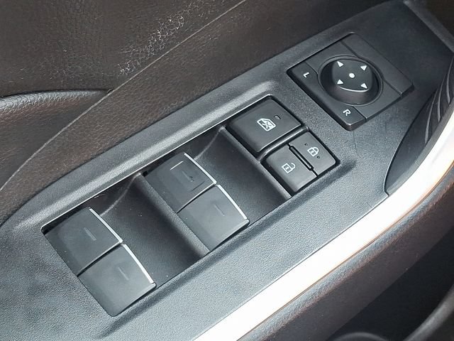 Used 2024 Toyota RAV4 XLE AWD/4WD image 25