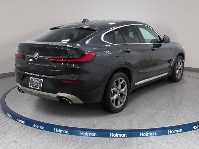 Used 2023 BMW X4 xDrive30i AWD/4WD image 6