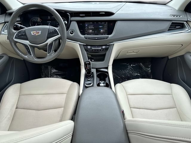 Used 2021 Cadillac XT5 Premium Luxury AWD/4WD image 15