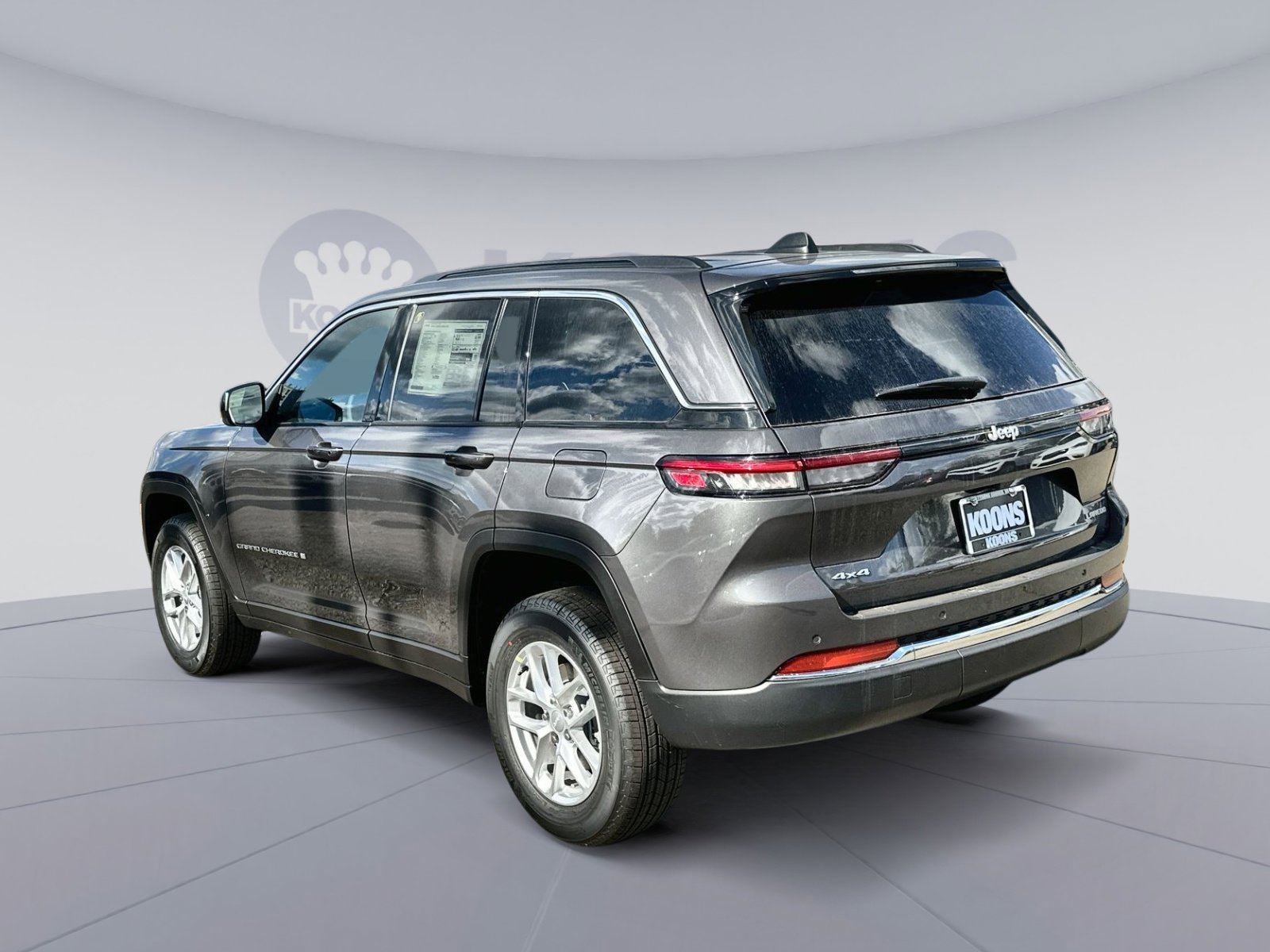 New 2025 Jeep Grand Cherokee Laredo X image 4