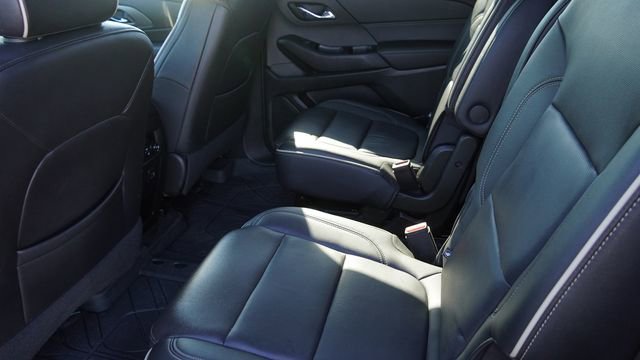 Used 2023 Chevrolet Traverse Premier w/ LPO, Floor Liner Package image 15