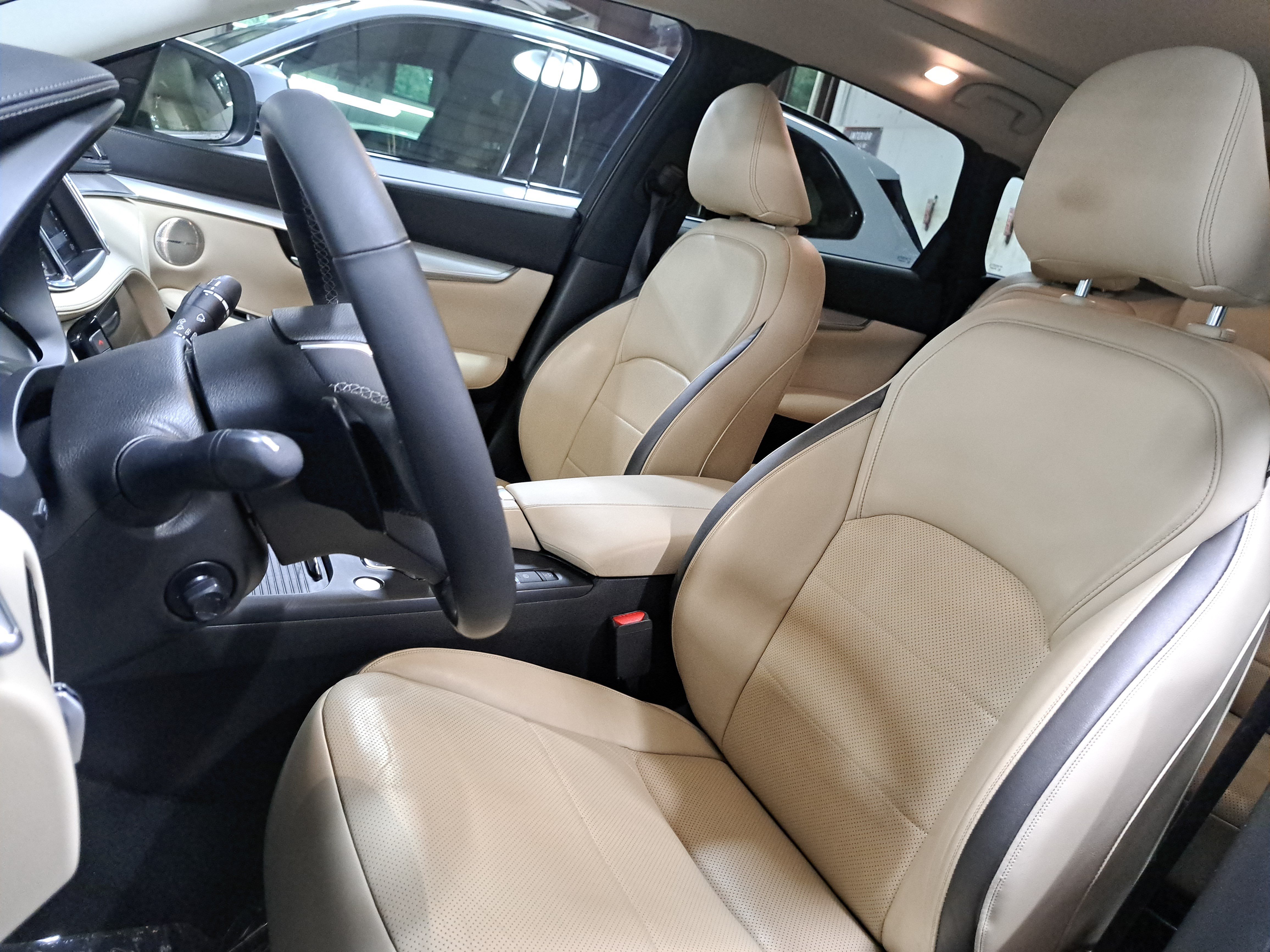 Used 2022 INFINITI QX50 Sensory w/ Cargo Package AWD/4WD image 16