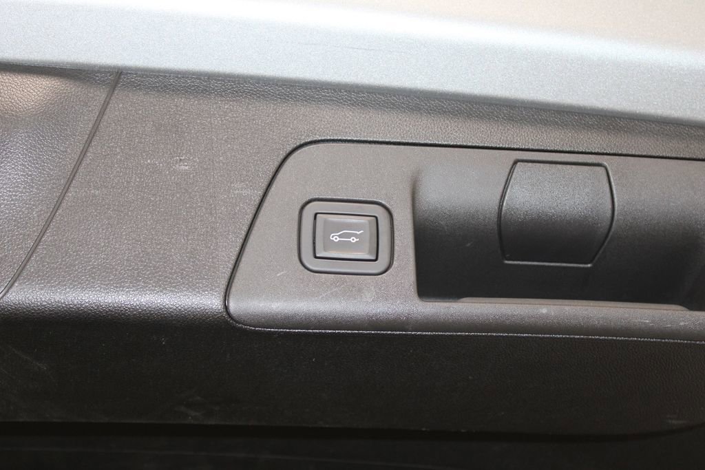 Used 2024 Buick Envision Avenir image 19