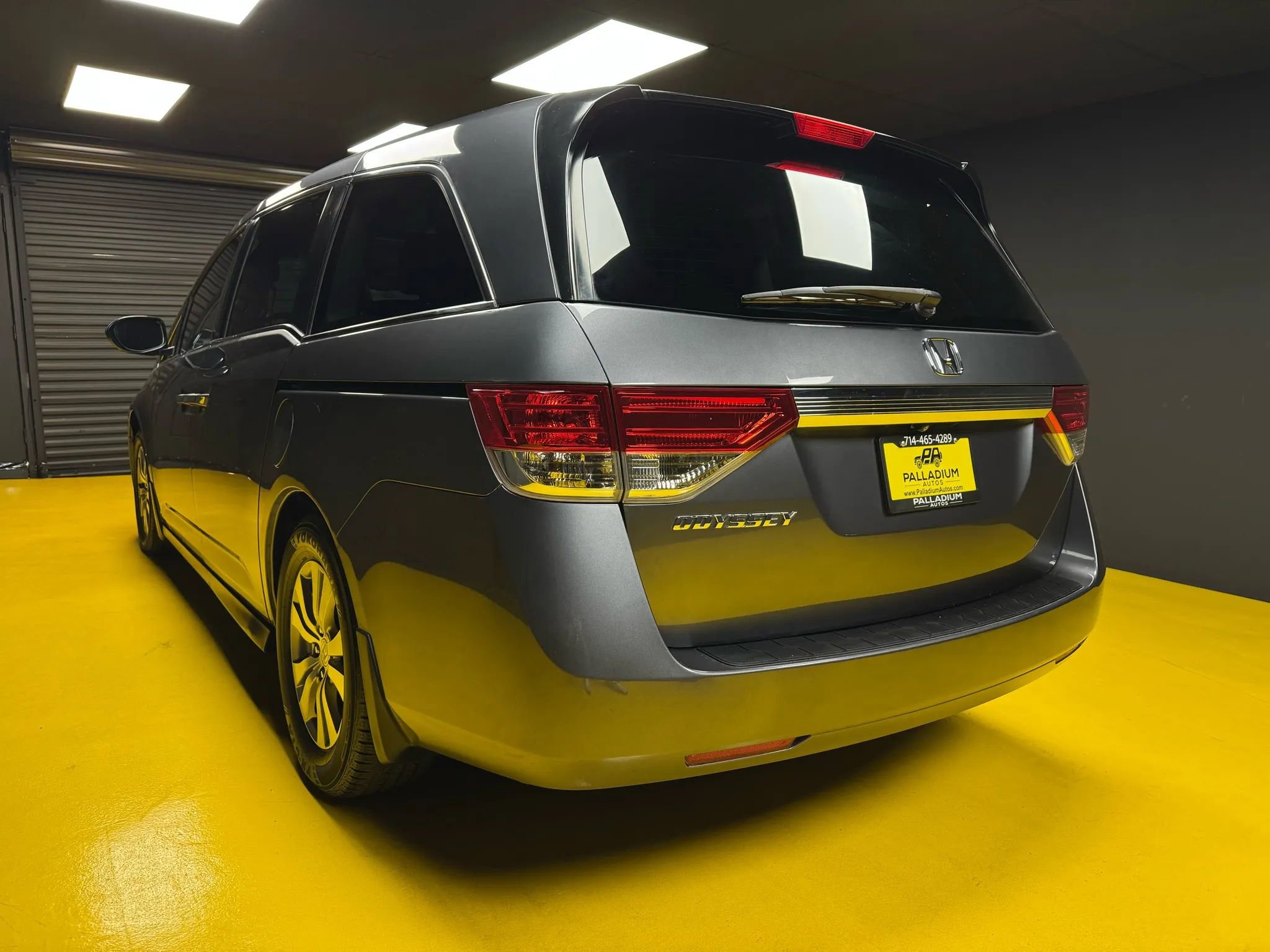 Used 2014 Honda Odyssey EX-L image 4