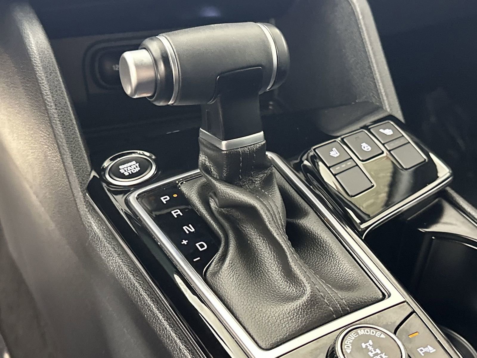 Used 2025 Kia Sportage X-Pro image 24