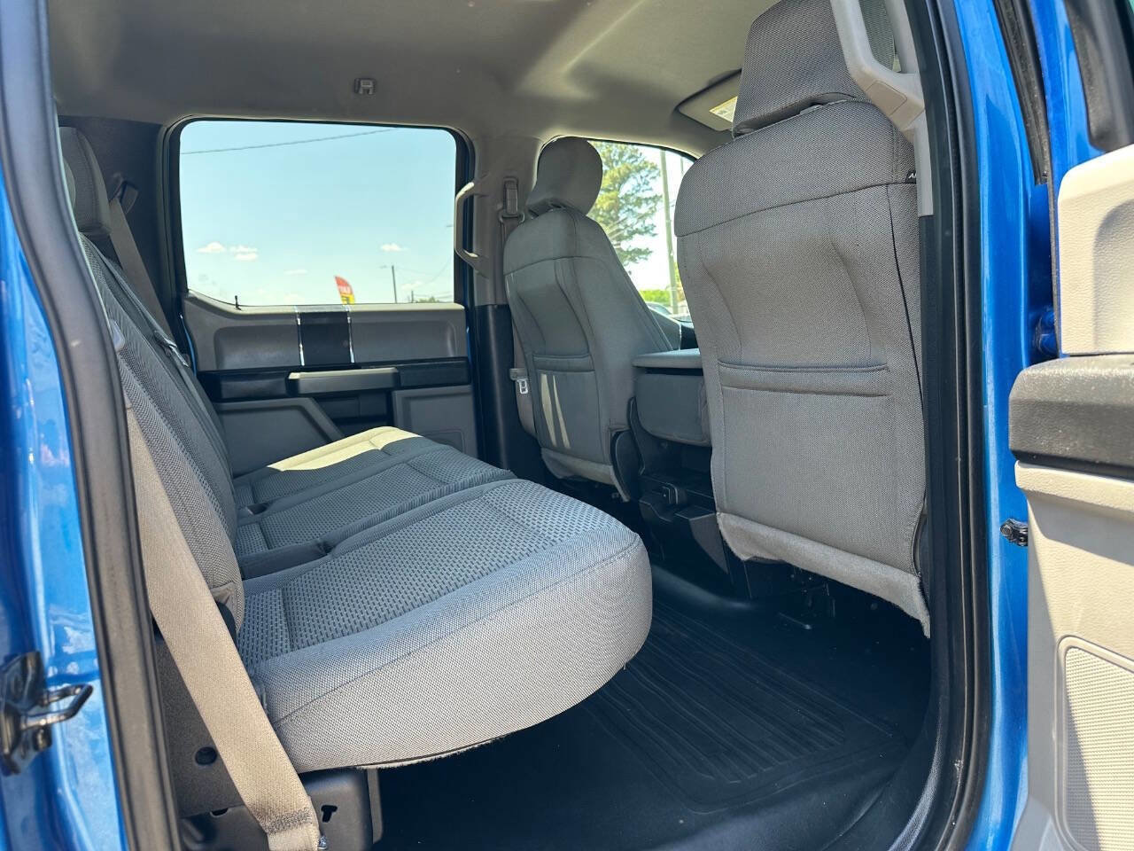 Used 2016 Ford F150 XLT w/ Equipment Group 301A Mid AWD/4WD image 4