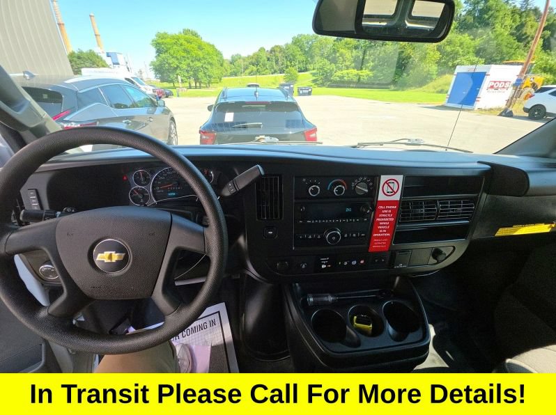 Used 2020 Chevrolet Express 2500 RWD image 4