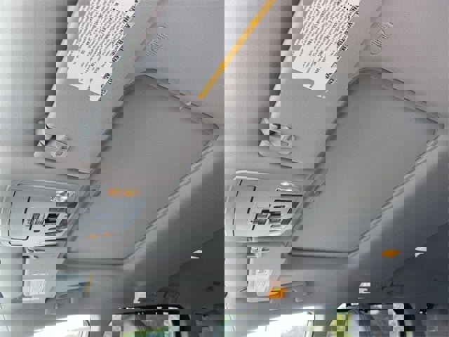 Certified 2024 Toyota Sienna Limited image 15