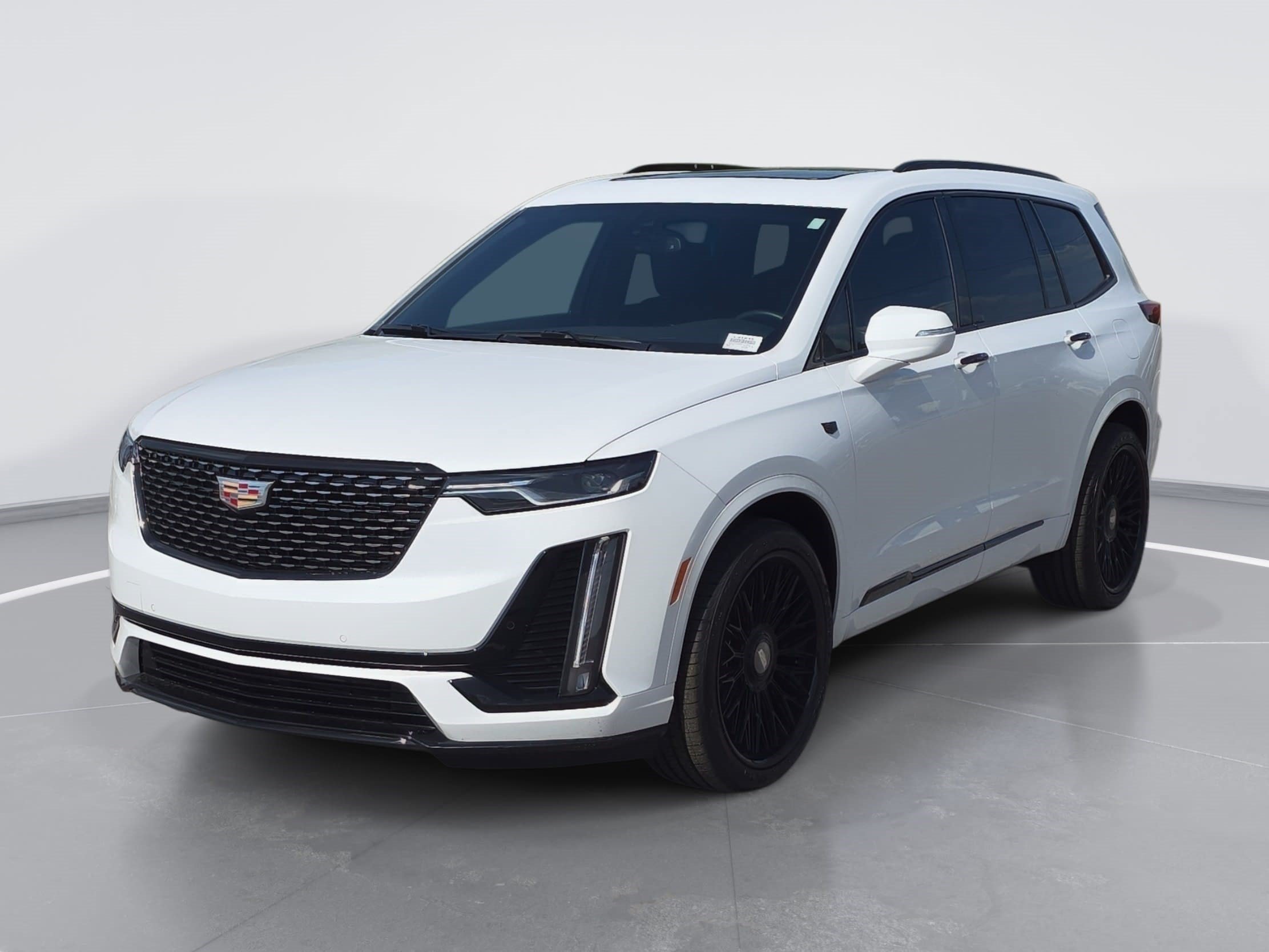 New 2025 Cadillac XT6 Luxury FWD image 7