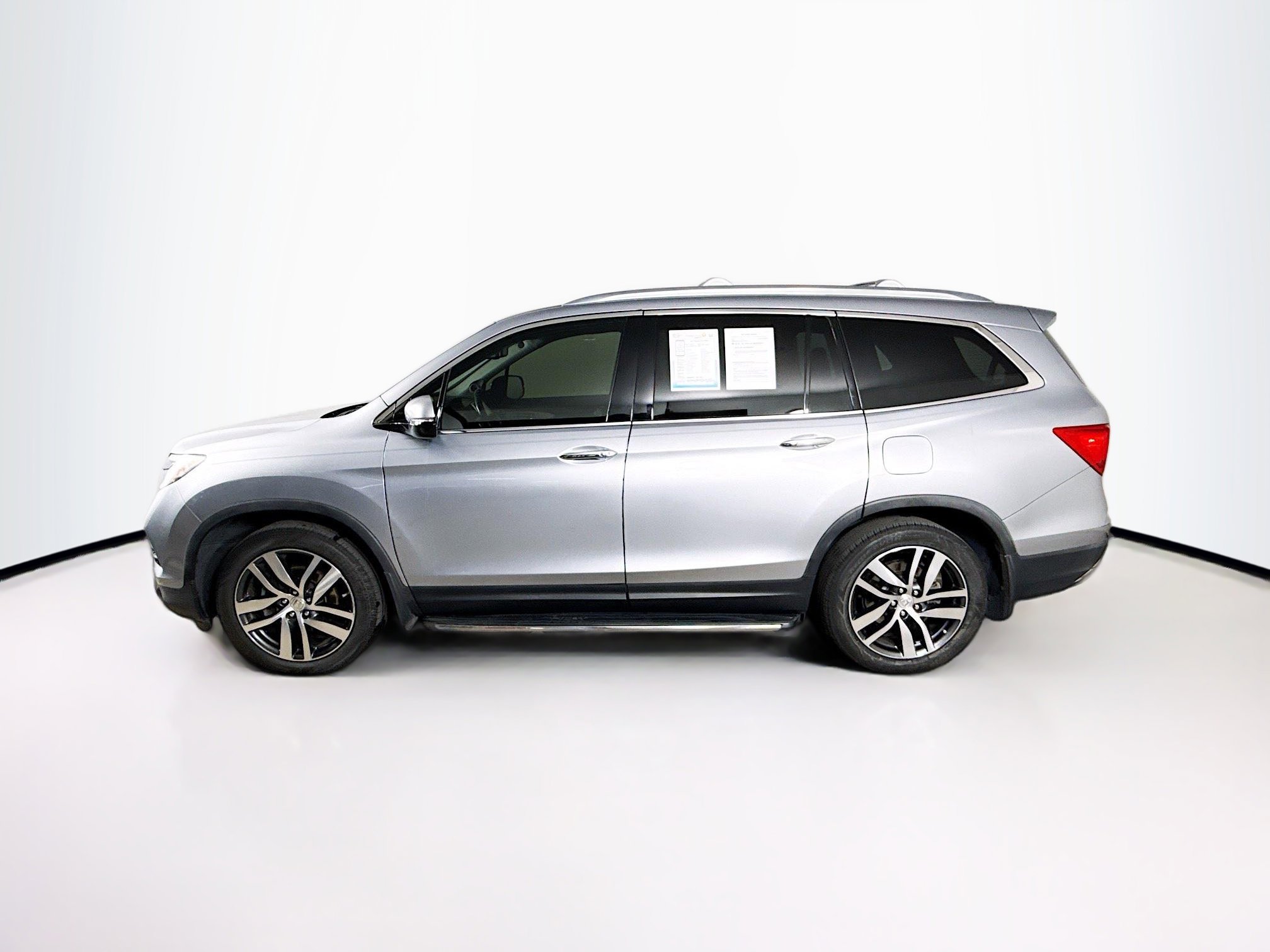 Used 2017 Honda Pilot Elite image 7