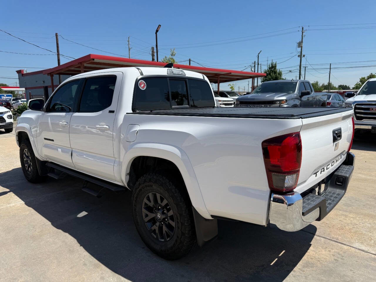 Used 2021 Toyota Tacoma SR5 w/ SR5 Appearance Package (SM) RWD image 6