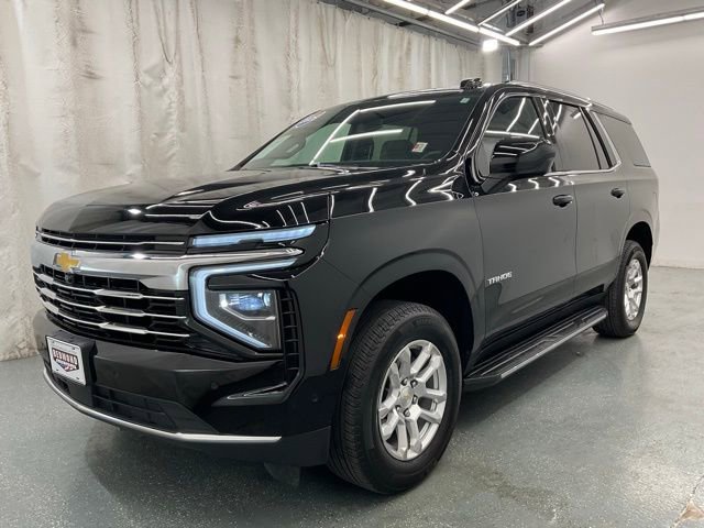 Used 2025 Chevrolet Tahoe LT AWD/4WD image 4