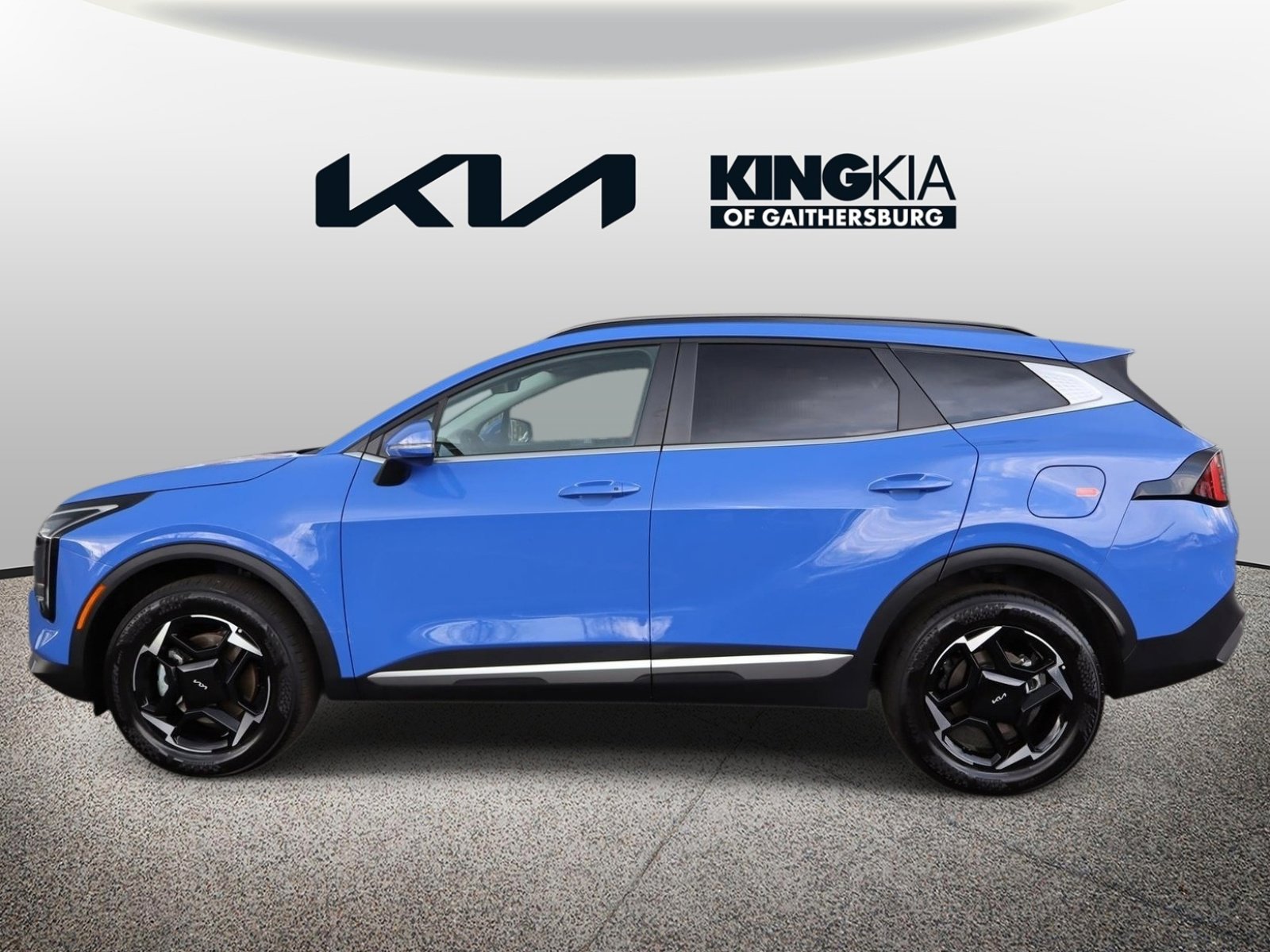 Certified 2026 Kia Sportage EX w/ EX Panorama Roof Package image 7