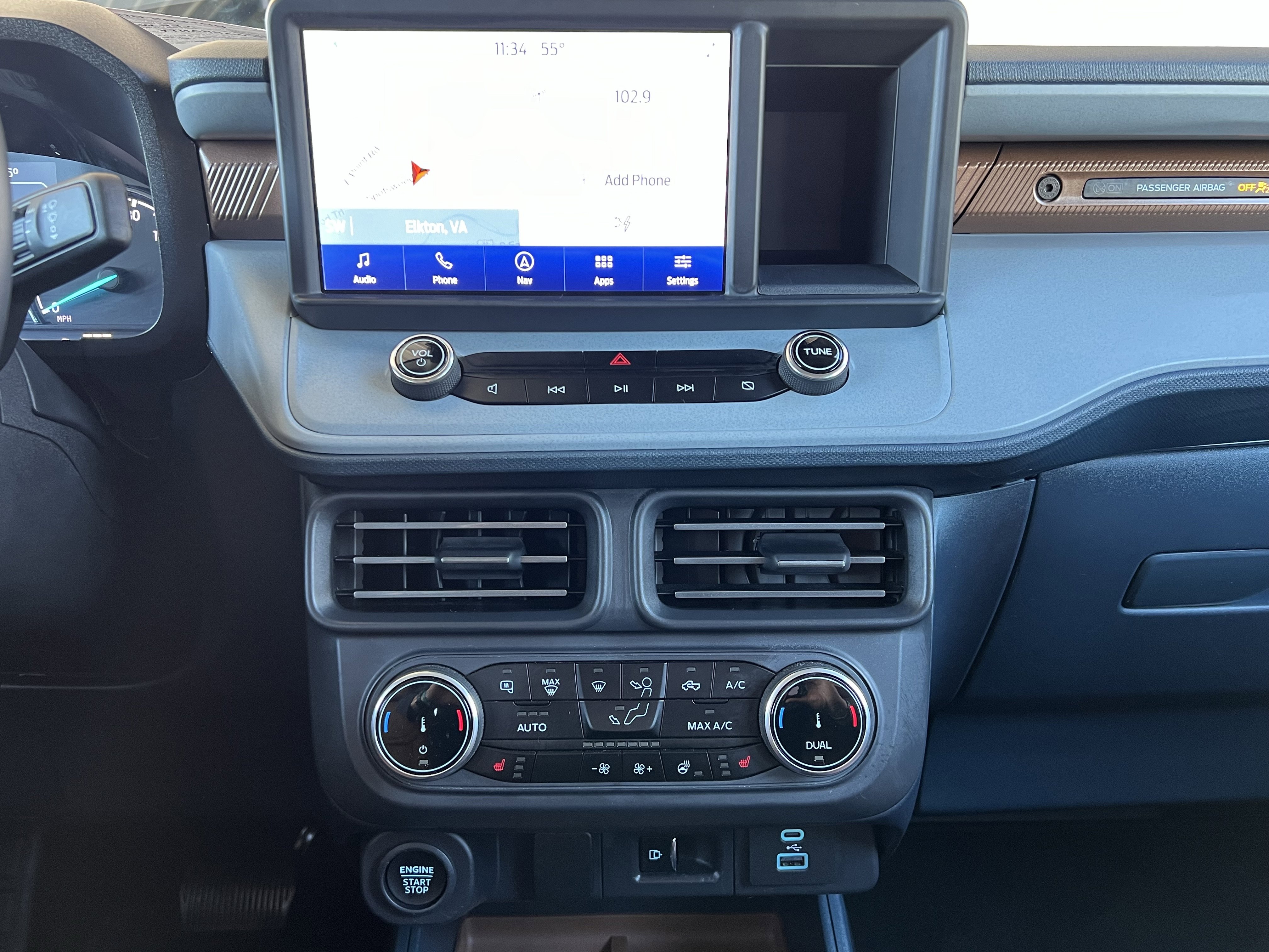 Used 2024 Ford Maverick Lariat image 29