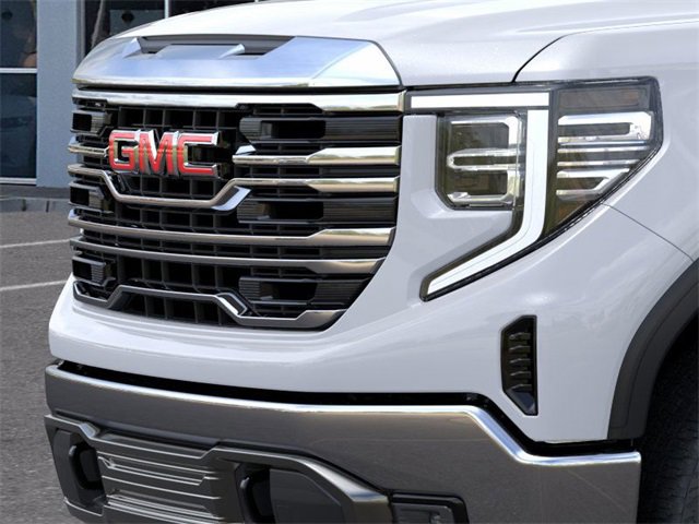 New 2026 GMC Sierra 1500 SLT image 13