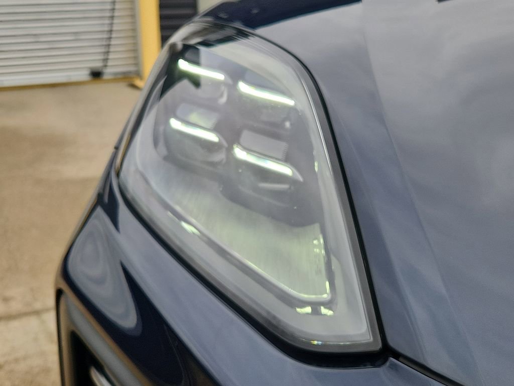 Certified 2024 Porsche Cayenne S image 8