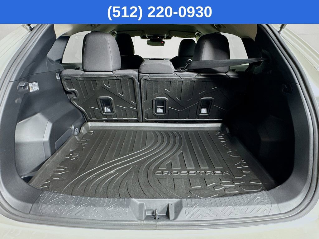 Used 2025 Subaru Crosstrek 2.0i Premium image 30