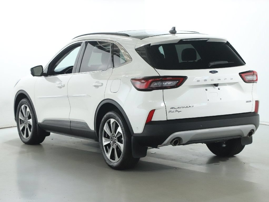 Used 2023 Ford Escape Platinum w/ Premium Technology Package AWD/4WD image 41