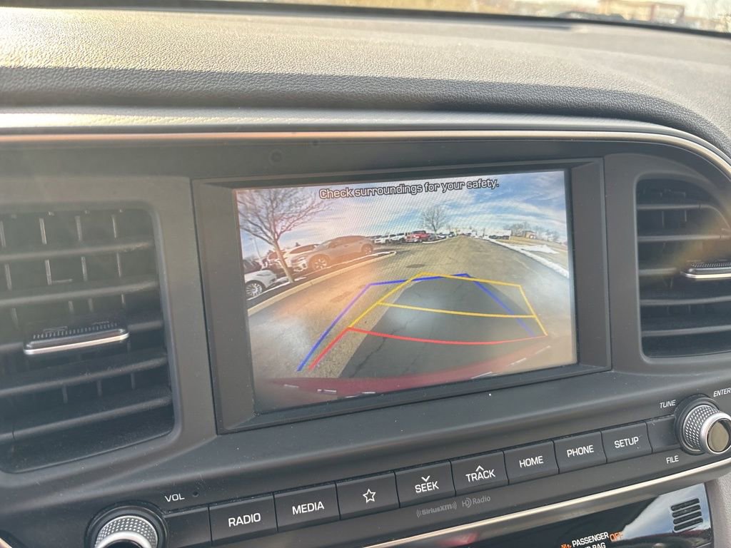 Used 2020 Hyundai Elantra SEL image 21