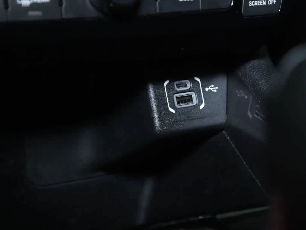 Used 2023 Jeep Compass Latitude AWD/4WD image 27