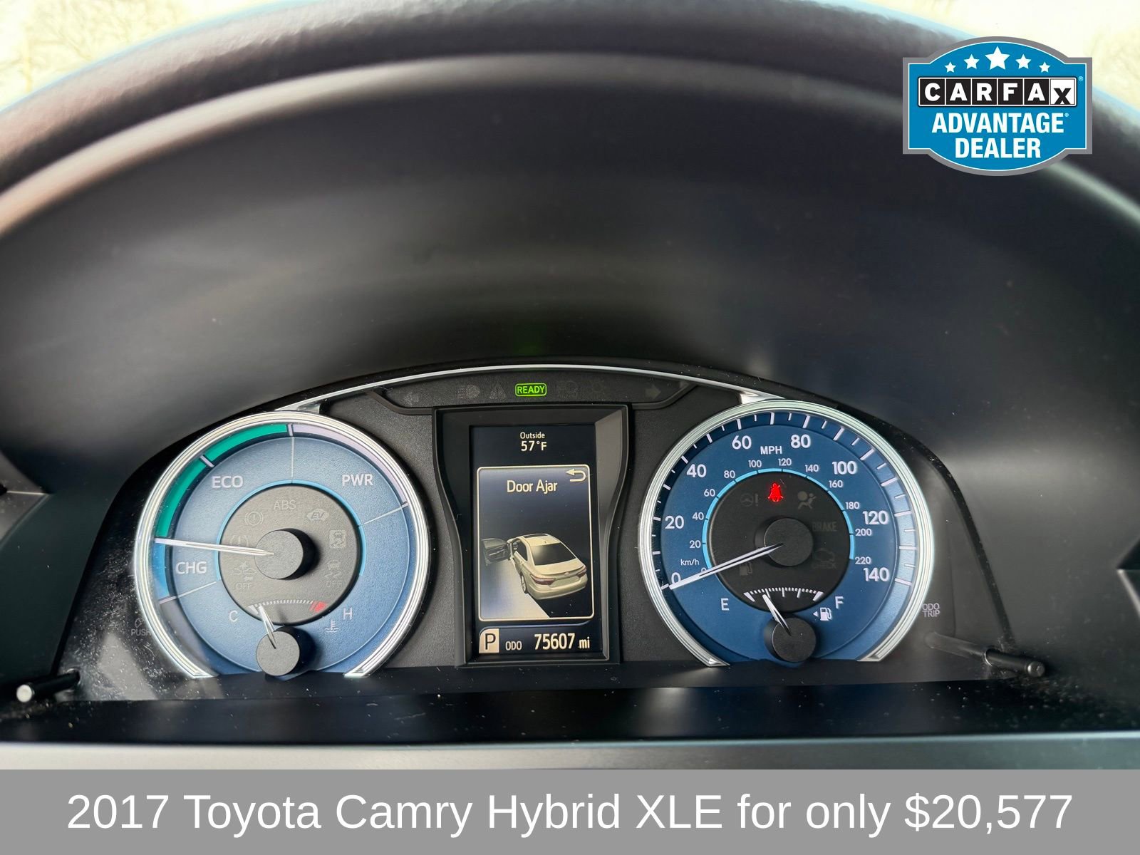 Used 2017 Toyota Camry XLE FWD image 13
