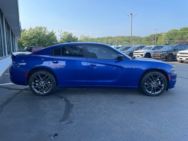 Used 2022 Dodge Charger SXT w/ Plus Group AWD/4WD image 4