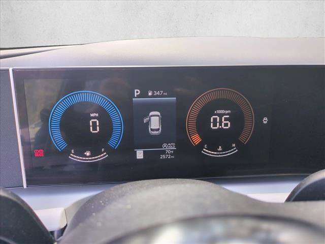 Certified 2025 Hyundai Tucson SEL image 11