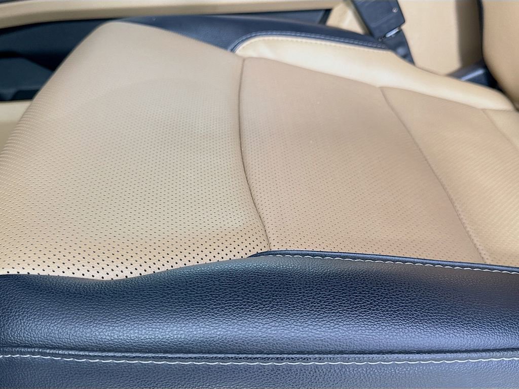 Used 2023 Ford F250 Lariat w/ Chrome Package image 21