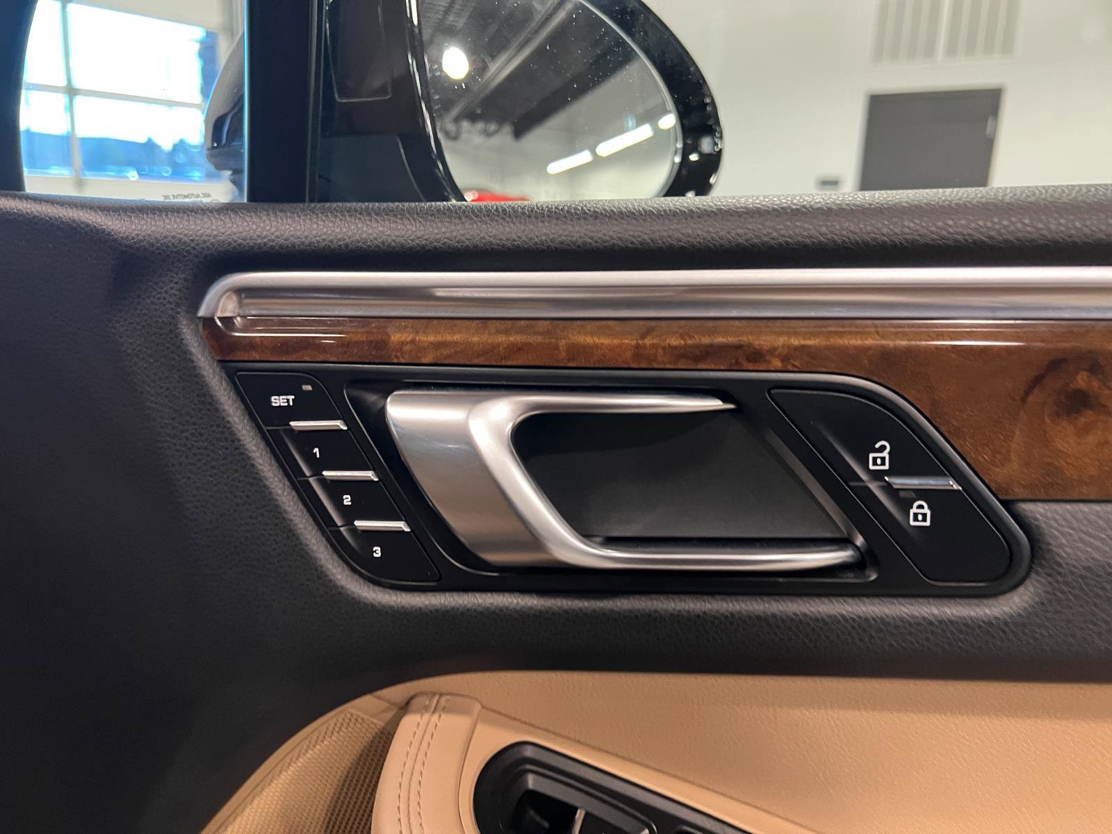 Used 2019 Porsche Macan S image 41